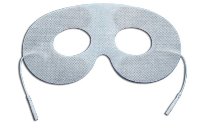 Eye pad with pigtail